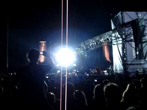 Tiesto @ live in Athens (04-05-2009)