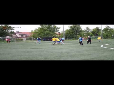 9. tydzień: AFC Canarinhos - Bez Zdziwień Salwator (FLS Wiosna 2013)
