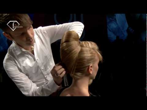 fashiontv | FTV.com - ALEXANDRE DE PARIS - ON HAIR TRENDS 2010 - BOLOGNA