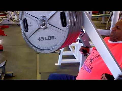 2 Legit 2 Quit Fitness Efrem B. Martin 49yrs young, 450lbs, 4reps, Hammer Strength Wide Chest