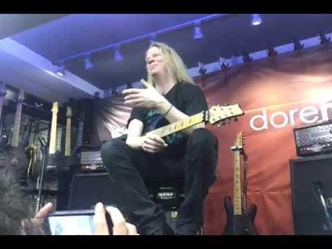 Jeff Loomis Guitar Clinic - Dore Muzik Istanbul Part 2 (Q/A)