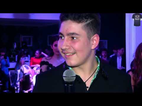 Cum se numeste partea colorata a ochiului  ?  ISUS   Perle la balul bobocilor