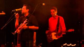 Calexico - No Te Vayas