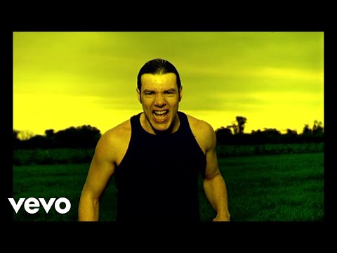 Y Lo Que Quiero Es Que Pises Sin El Suelo - Catupecu Machu