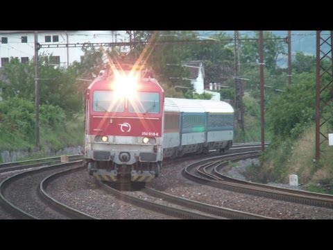 ZSSK Gorila 350.018 na EC 270 PETROV a Laminátka 240.036 - Stretnutie pri Vinohradoch