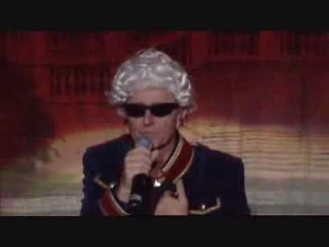 Klaus Eberhartinger als Falco - Live1982