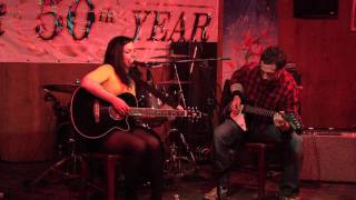 Angela Simonelli: Truth to a Liar (Original Song, Live at the Beachcomber)