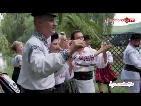 Laura si Victor Lavric - De joc si de veselie (In pasi de traditie - Traditional TV - 17.09.2025)