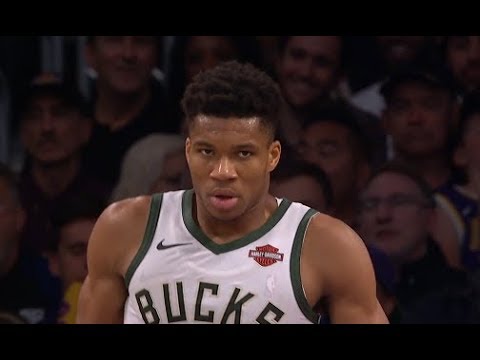 Giannis Antetokounmpo Highlights vs Lakers RS19G62 - 16 Pts, 15 Rebs, 6 Asts, 3 Blks (01.03.19)
