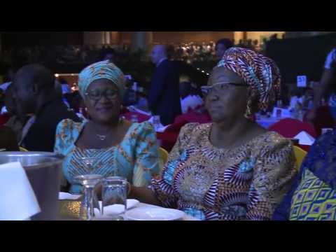 Zayo performing Obi ft Puffy Tee