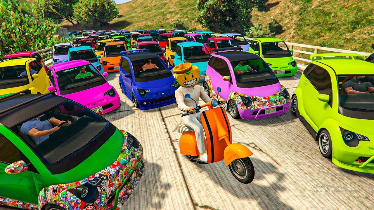 1 MOTO vs 900 COCHES! ESQUIVADAS ÉPICAS! - GTA 5 ONLINE