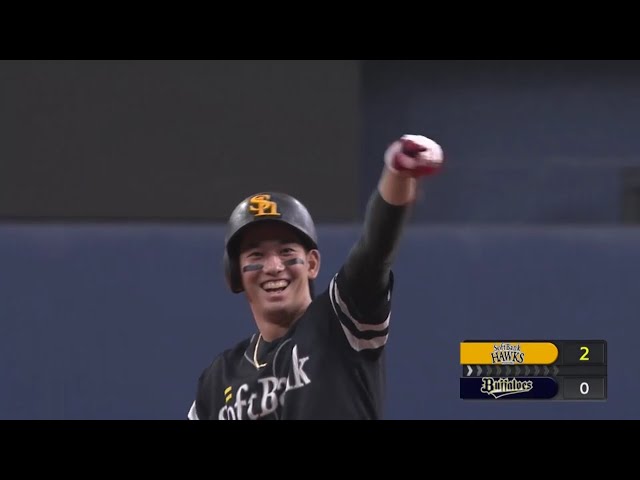 【9回表】痛烈な打球!! ホークス・栗原 フェンス直撃のタイムリー3ベースヒット!! 2020/10/13 B-H