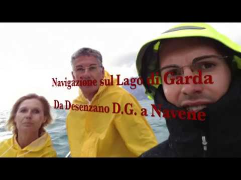 In barca a vela sul Lago di Garda, da Desenzano a Navene - Beneteau First 25.7