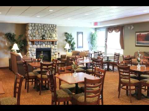 Pomeroy Inn and Suites Wins Regional Company of The Year at Pinnacles 2012