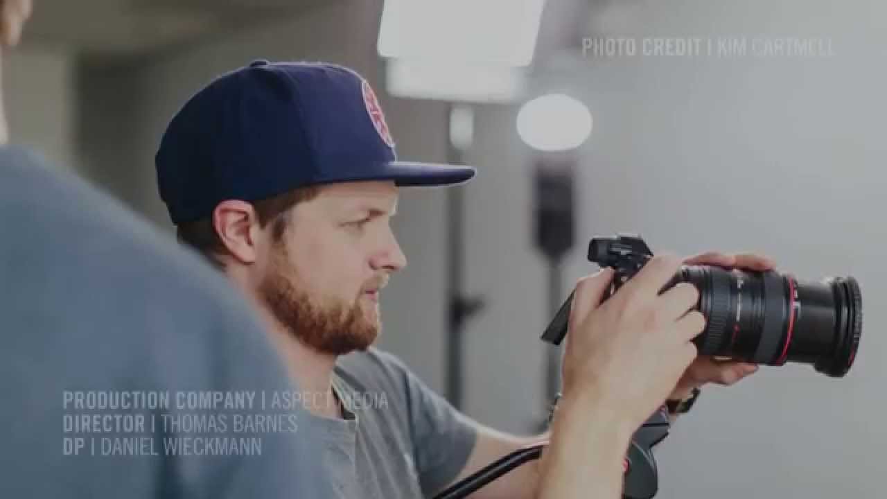 Jinbei EF200 LED Video Light Technical Review