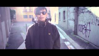 Download lagu Hujan - Aku Yang Asing mp3 Download lagu Hujan - Aku Yang Asing mp3