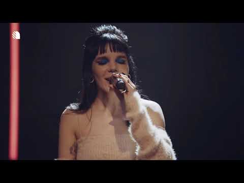 Gaye Su Akyol     Dalgalandım Da Duruldum Full HD