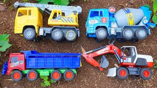 Large Concrete Mixer Trucks Pouring Concrete on Roads, Trains, Wobbling Trucks, Telolet Buses, Cr...