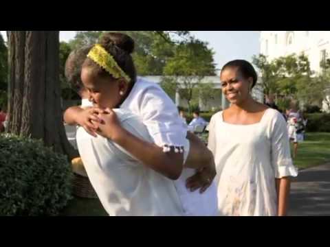 Bravo à Barack Obama & Michelle Obama 'Besoin d'amour' 
