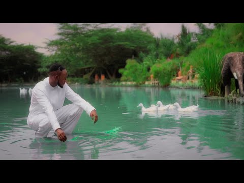 EDENi - Chriss Eazy (Official Video)