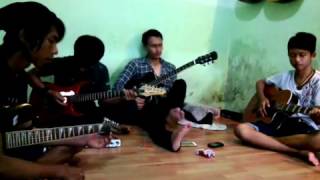 Download lagu D'Morgen-Hati Yang Tersakiti (cover) mp3