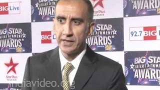 Milan Luthria about the importance of dialogues