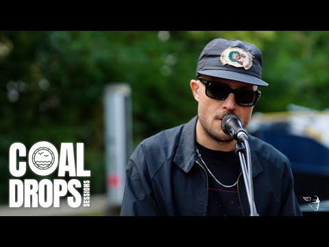 Orlando Weeks - Seasonal Hero (Live) | Coal Drops Sessions