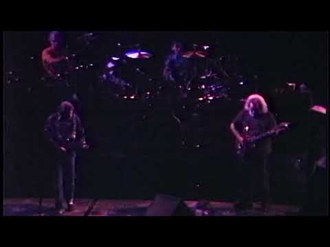 Grateful Dead Live in Hamilton March 21st 1992 16X9