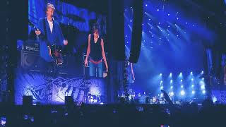 Paul McCartney &amp; Chrissie Hynde - Oh Darling - Taylor Hawkins Tribute - Live at Wembley Stadium