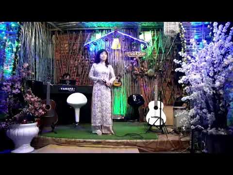 Thể hiện bởi Hoài Mỹ