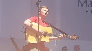 Download lagu Jamie Webster @ Madrid 6x by peter kevan.We love you LIVERPOOL.6X mp3