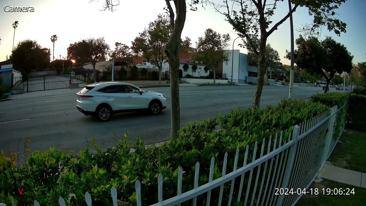 Heavy Road with running vehicles detection