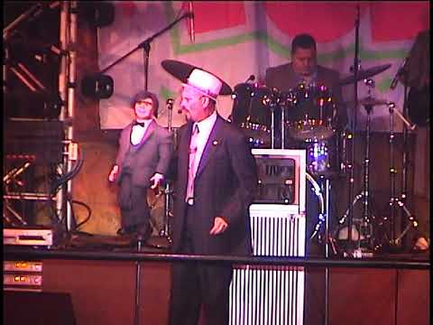 Enrique y Sus Muñecos Chenchito y Yiyo - Show En Vivo Desde Las Pulgas +18