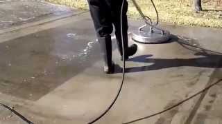 preview picture of video 'Pressure Washing The Woodlands, TX - Concrete Driveway Cleaning'