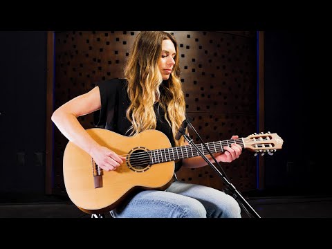 Ortega R122-3/4 Family Series Cedar Top Mahogany Neck 3/4-Size Nylon 6-String Classical Acoustic Guitar w/Gig Bag image 26