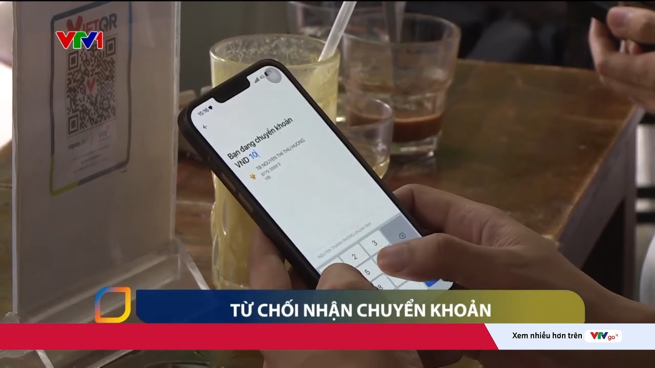 Từ chối nhận chuyển khoản để lách luật trốn thuế?