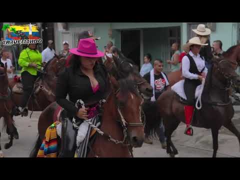 Primer Desfile Nacional a caballo Solo Mujeres 🌸👩🐴 realizando en el Municipio de Florida