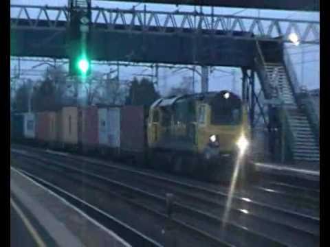 Freightliner Class 70, 70008, 4L92 Passing Rugeley Trent Valley (24th January 2011)