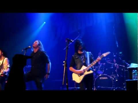 Cry Thunder (new song) DRAGONFORCE HD. Live in New York