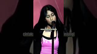 Download lagu ELLA - Sembillu #ella #ladyrocker #slowrock #music #liriklagu #era90an #malaysia #shorts #shortvideo mp3