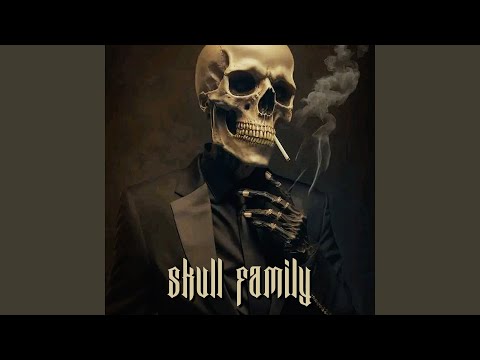 Skull Family