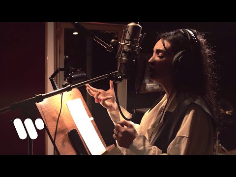 Alexandre Tharaud & Camélia Jordana record La Chanson d'Hélène (from Les Choses de la Vie)