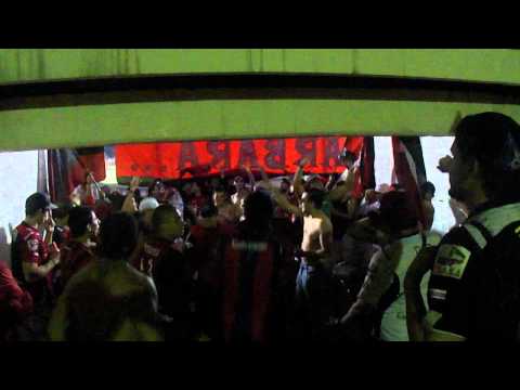 "La 12 - Previa en Honduras" Barra: La 12 &bull; Club: Alajuelense