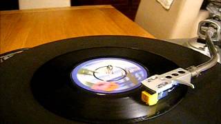 Download lagu Lorna Bennett - Breakfast In Bed - Reggae - 45 rpm Vinyl mp3