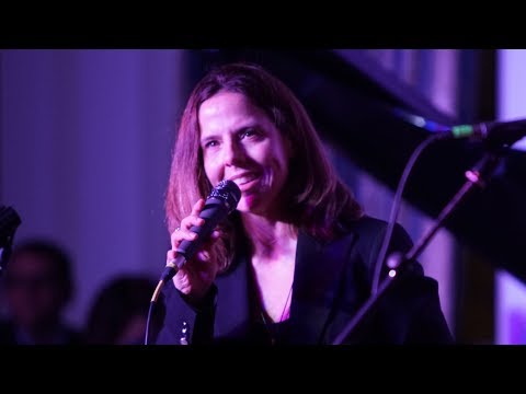 Mary McBride - Maybe I'm Dreaming