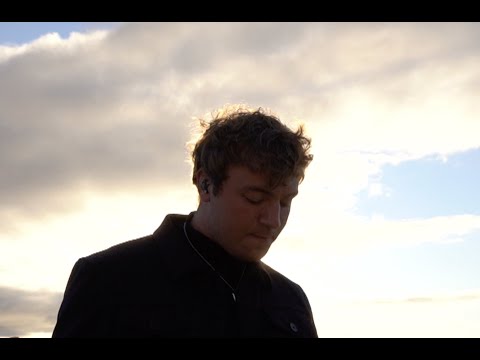 NorthKid - Talk About Us (Live)