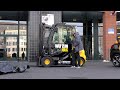 SPECIAL | Bresam Heftrucks schenkt NAC nieuwe bolide!