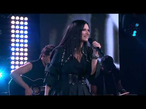 My Story Between My Fingers - Laura Pausini