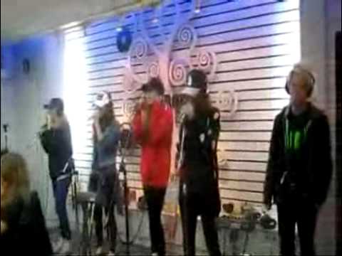 110428 f(x) - Pinocchio @ Shim Shim Tapa radio