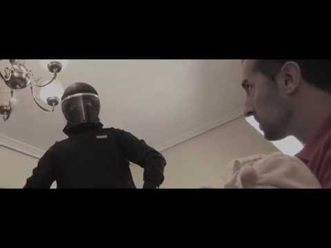 download lagu mp3 mp4 Infamia Sin Respiro, download lagu Infamia Sin Respiro gratis, unduh video klip Infamia Sin Respiro